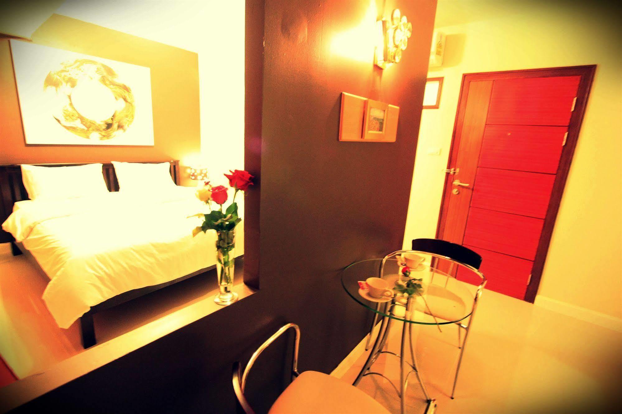 צ'יאנג מאי Galato Coffee & Hostel מראה חיצוני תמונה